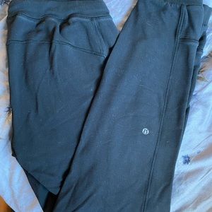Black Lululemon sweatpants